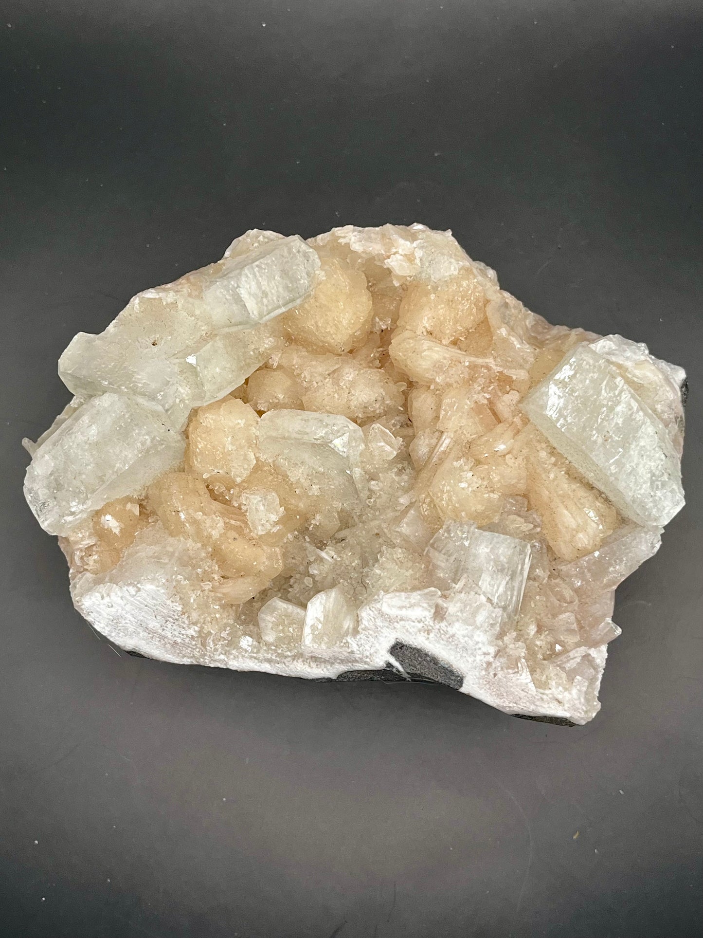 Apophyllite and Stilbite