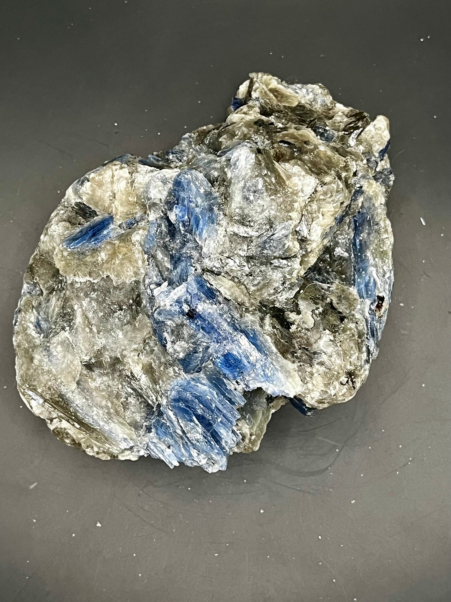 Kyanite Mica and Garnet